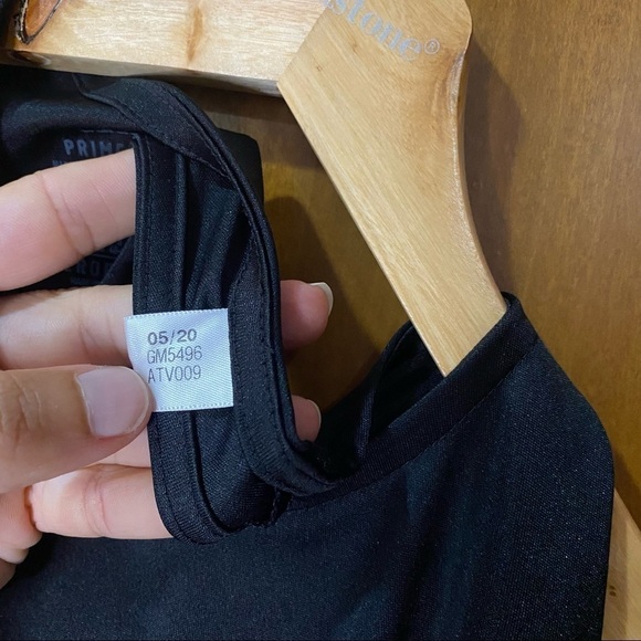 Adidas: Women's PrimeBlue Racerback Scoop Neck Athletic Workout Tank Top (NWOT) - Picture 5 of 11